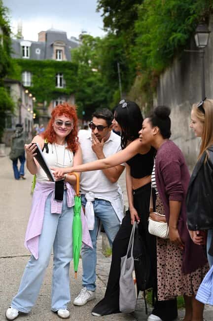 Montmartre Walking Tour with Secret Tales, Views & Croissant - The Value of the Experience