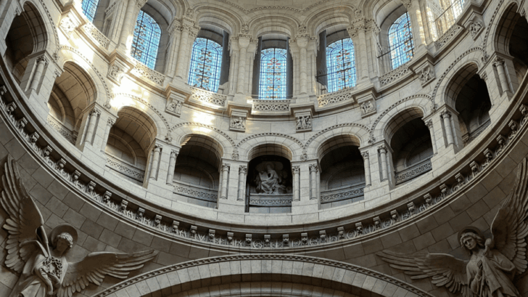 Montmartre Walking Tour With Ticket to the Sacré Coeur Dome - Marveling at the Charming Maison Rose