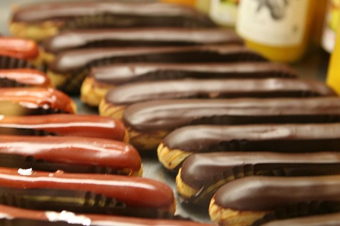 Montmartres Secrets and Tastes in a Private Walking Tour - Benefits of a Private Tour