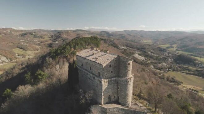 Montone Castles Tour With Dinners in Castello Cardaneto - Preparation and Important Information