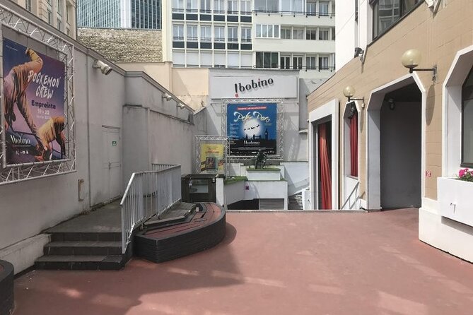 Montparnasse Walking Tour: Secrets, Spies and Cafe Society - Major Historical Events in Paris