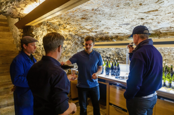 Montpellier: Full Day Truffles and Chateauneuf-Du-Pape Wines - Included Amenities
