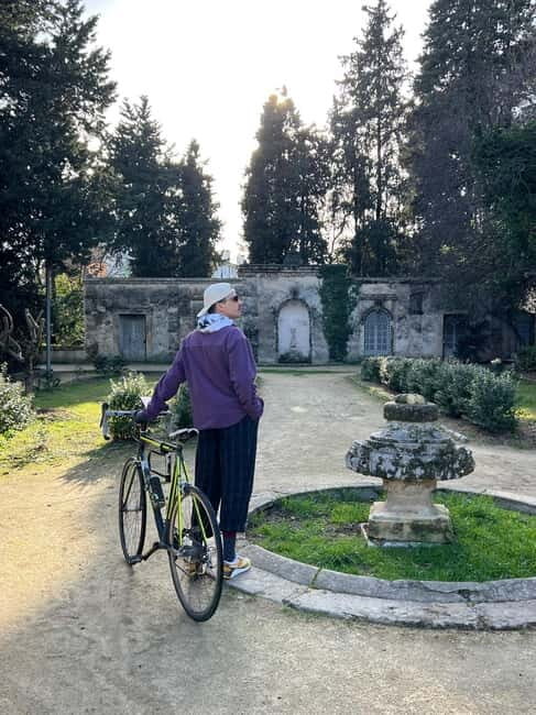 Montpellier: Guided Tour of Unusual Places by Electric Bike - FAQ