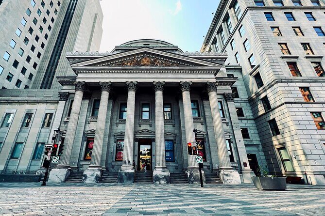 Montreal: 3-Hour Private Car Tour with Expert & Free Pick up - How the Tour Feels in Practice