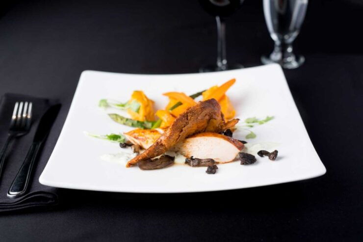 Montréal: 5-Course Dinner Cruise With Music & VIP Option - Experience Highlights