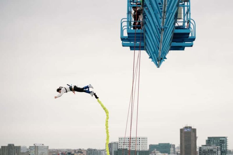 Montreal Bungee: The highest bungee jump in Canada - Introducing Montreal Bungee: Urban Adventure at Its Best