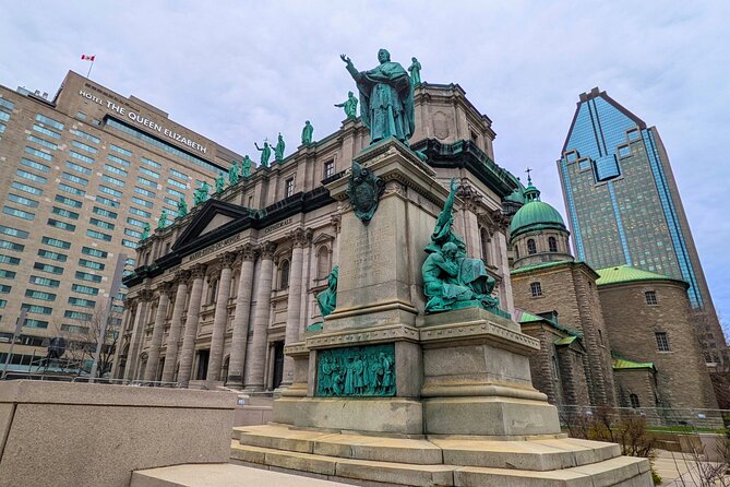 Montréal Downtown and Underground City Private Walking Tour - Meeting Point and Directions