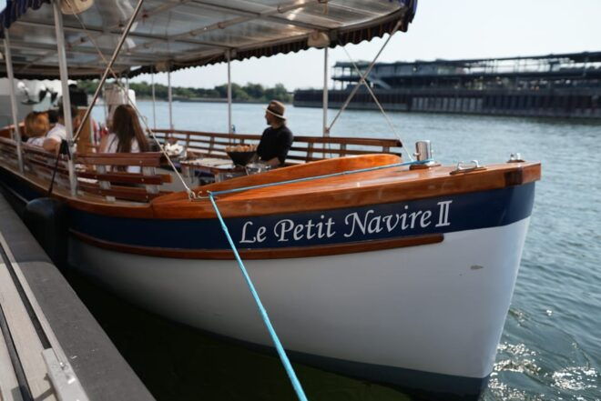 Montreal: Electric Boat Cruise With Onboard Drinks - Customer Reviews