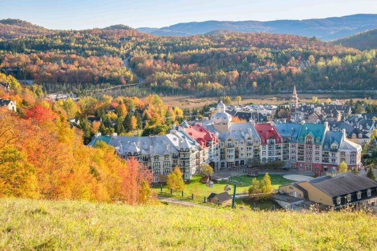Montreal: Laurentian Mountains Day Trip - Itinerary Highlights