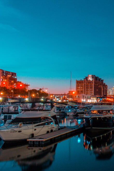 Montreal: Old Montreal at Twilight Walking Tour - Booking Information