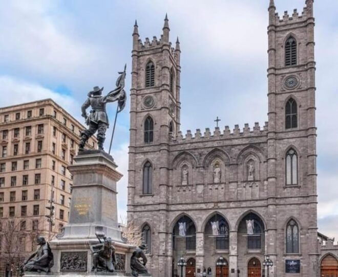 Montreal : Old Montreal Walking Tour With A Guide - Tour Experience