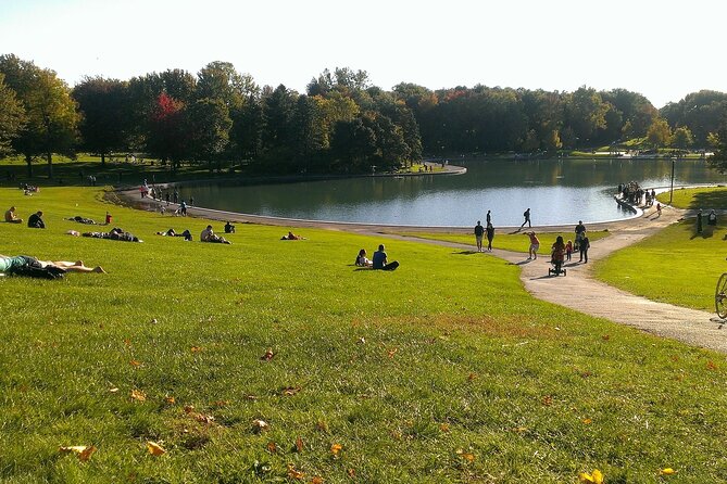 Montreal One Day Tour With a Local: 100% Personalized & Private - Booking and Assistance