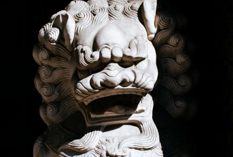 Montreal: Red-Light District and Chinatown Tour - Stepping into Montreal’s Red-Light District