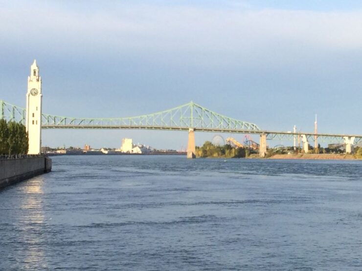 Montreal: Self-Guided Walking Tour & Scavenger Hunt - Tour Options