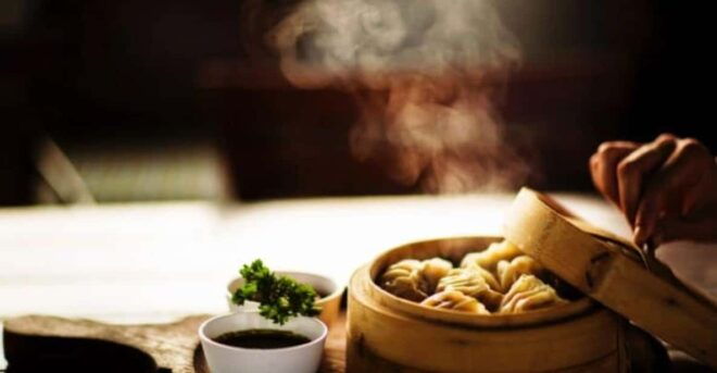 Montreal: Under the Surface Chinatown Walking Tour - Diverse Regional Flavors