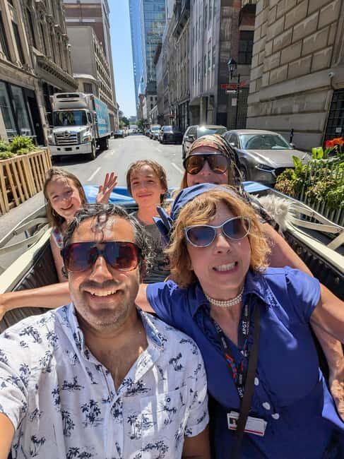 Montreal: Unforgettable Guided Tour in a Vintage 1930s Convertible Car - Good To Know