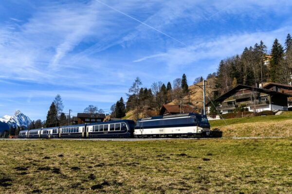 Montreux: 1-Way Goldenpass Belle-Epoque Train To/From Gstaad - Booking and Cancellation Policy