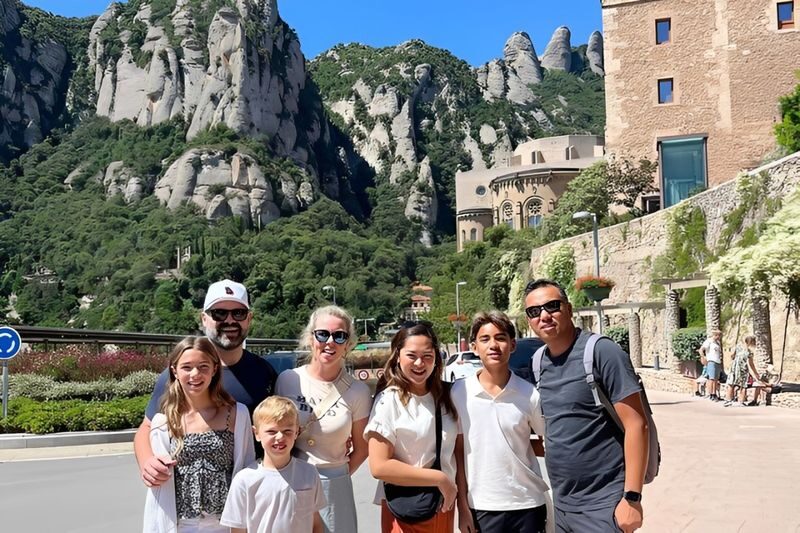 Montserrat, Girona & Costa Brava Full-Day Small Group Tour with Hotel Pickup - Long drives, early starts and flexible timing