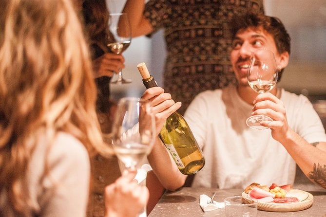 Montserrat Half-Day Tour With Tapas and Gourmet Wines - Montserrat Highlights and Wine Tasting Experience
