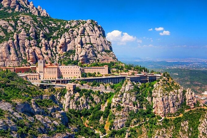Montserrat & Hot-Air Balloon Ride With Monastery Visit With Hotel Pick-Up - The Sum Up