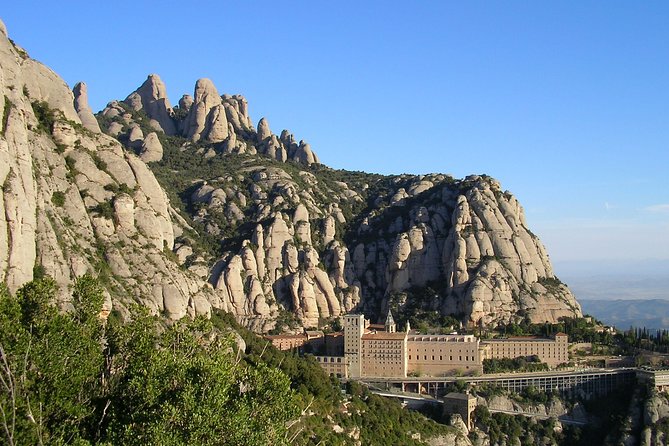 Montserrat Mountain, Wine Tasting & Tapas Lunch - Common Questions