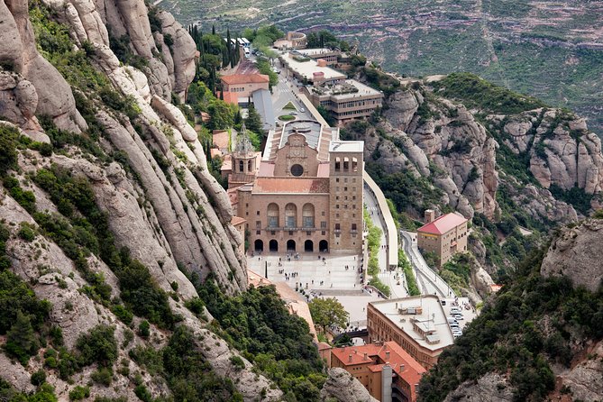 Montserrat Private Guided Tour With Pick up - Cancellation and Refund Policy
