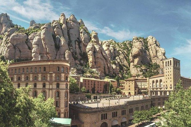 Montserrat Private Tour, Cable Car & Picnic by Train - Inclusions