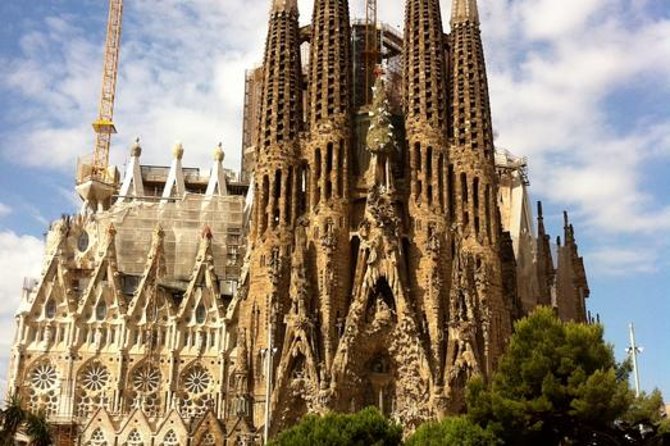 Montserrat & Sagrada Familia Small Group Tour With Audioguide - The Sum Up