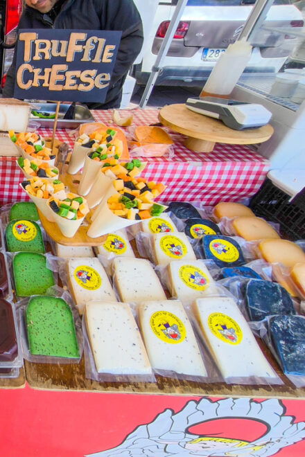 MONTSERRAT: TOUR IN ROMANIAN LANGUAGE - Highlights of the Tour