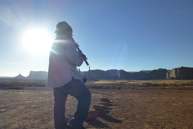 Monument Valley Hogan Overnight Experience - Whats Included