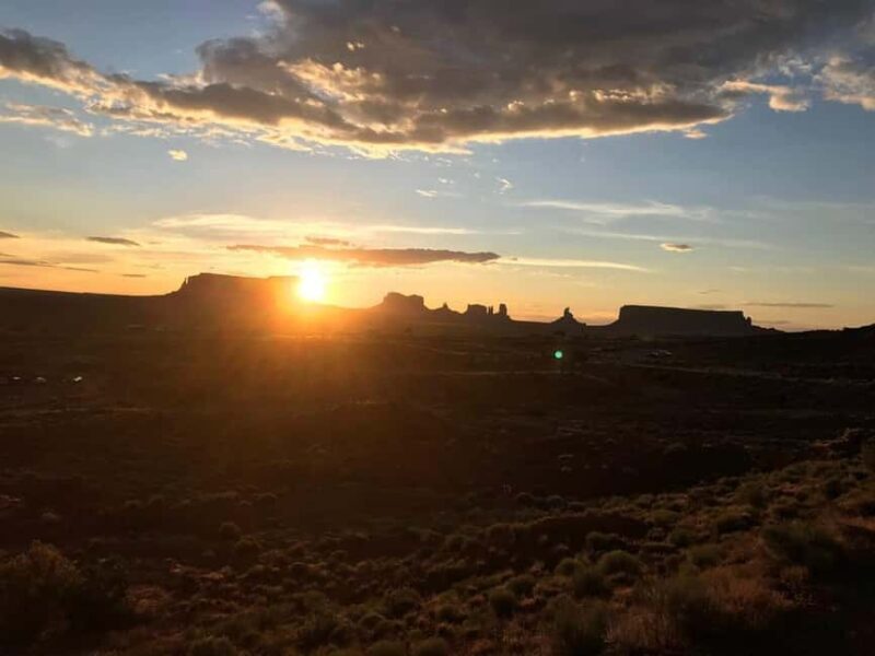Monument Valley: Sunrise or Sunset Tour with Navajo Guide - Practical Tips for Booking & Enjoying