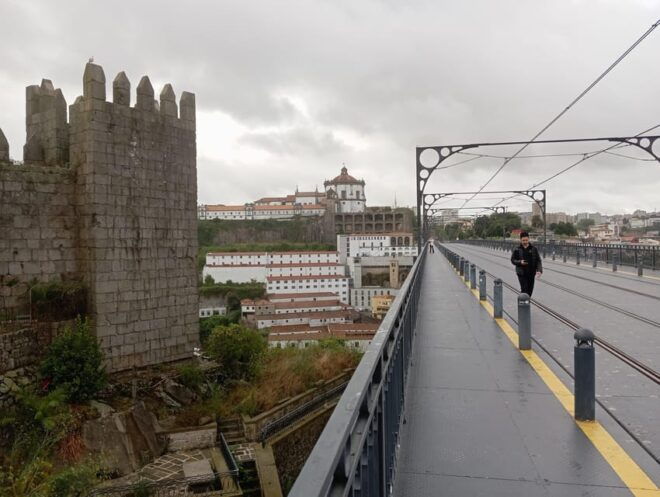 Monumental and Historical Oporto With the Stock Exchange Palace - Starting Location