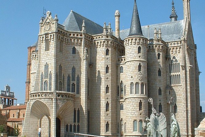 Monumental Astorga - Architectural Gems of Astorga