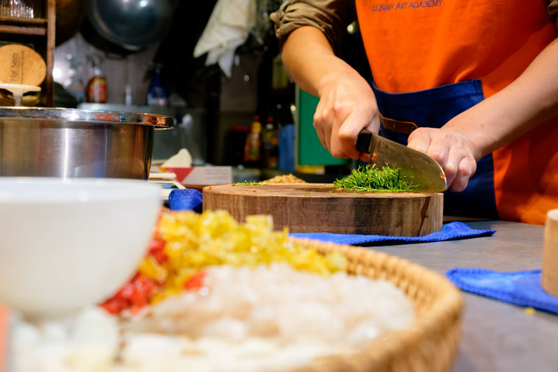 Mooncake Baking Experience with Vietnamese Tea Tasting in Hanoi - A short introduction to Mid-Autumn Festival traditions