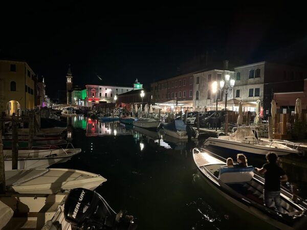 Moonlight Rowboat Romance - Customer Feedback and Ratings