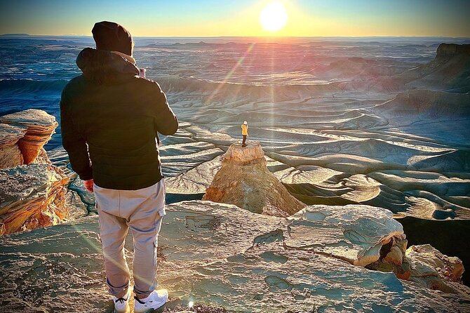 Moonscape Overlook Factory Butte and Bentonite Hills - Stunning Geological Formations