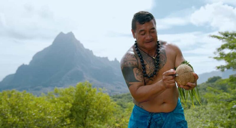 Moorea: Half-Day Open-Air 4WD Safari with Hotel Transfers - Discover Moorea with a Half-Day Open-Air 4WD Safari