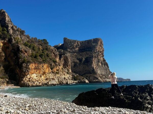 Moraig: Kayak Excursion to Moraig & Cave Peces-Testos - Frequently Asked Questions