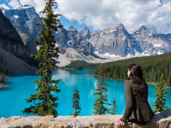 Moraine Lake and Lake Louise Morning Tour from Canmore/Banff - Pickup takes the friction out of the morning