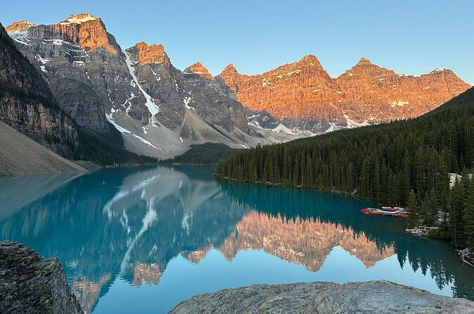 Moraine Lake and Lake Louise Sunrise Tour from Banff - Who Is This Tour Best For?