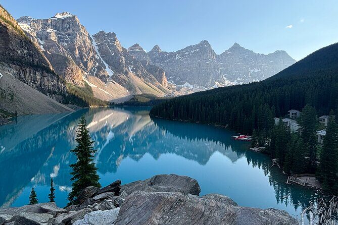Moraine Lake and Lake Louise Sunset Tour from Banff - Analyzing the Price and Overall Value