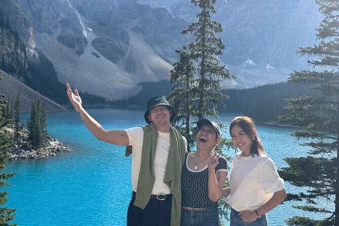 Moraine Lake and Lake Louise Tour - Moraine Lake and Lake Louise Tour Review: Discovering Canadas Iconic Lakes