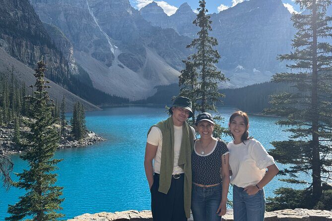 Moraine Lake and Lake Louise Tour - An In-Depth Look at the Moraine Lake and Lake Louise Tour