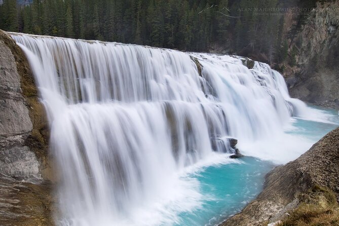 Moraine Lake and Takakkaw Falls From Banff / Canmore - Activities Near Banff / Canmore
