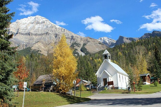 Moraine Lake and Takakkaw Falls From Banff / Canmore - Common Questions