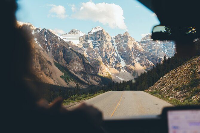 Moraine Lake, Lake Louise Afternoon Tour Half day From Banff - Introduction: A Scenic Escape from Banff