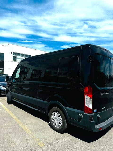 Moraine Lake & Lake Louise Private Shuttle - Good To Know