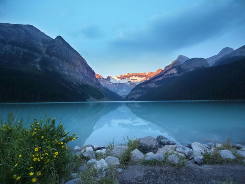 Moraine Lake & Lake Louise Sunrise Guided Tour - Key points to know before you go