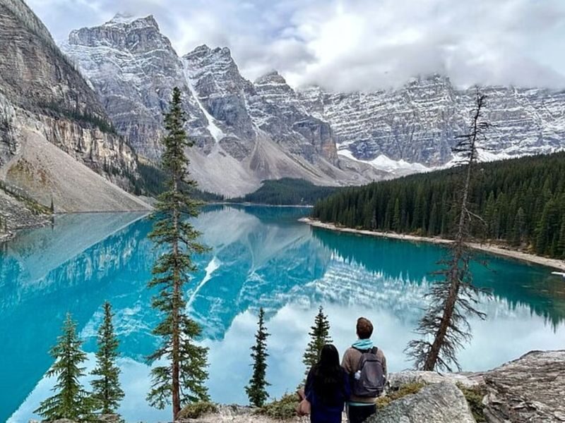 Moraine Lake & Lake Louise Tour from Calgary, Canmore, Banff - Is this the right way to see both lakes?