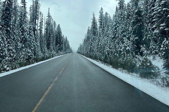 Moraine Lake, Lake Louise,Banff Town,Johnston Canyon from Canmore - Good To Know